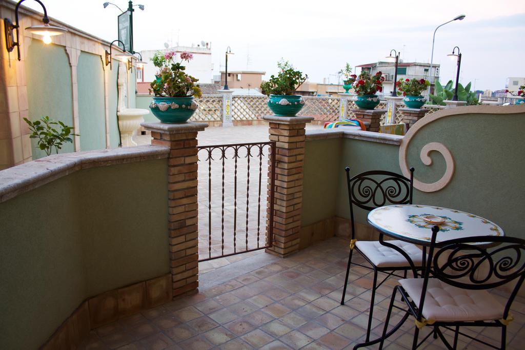 Villa Cristina Giardini Naxos Exterior photo