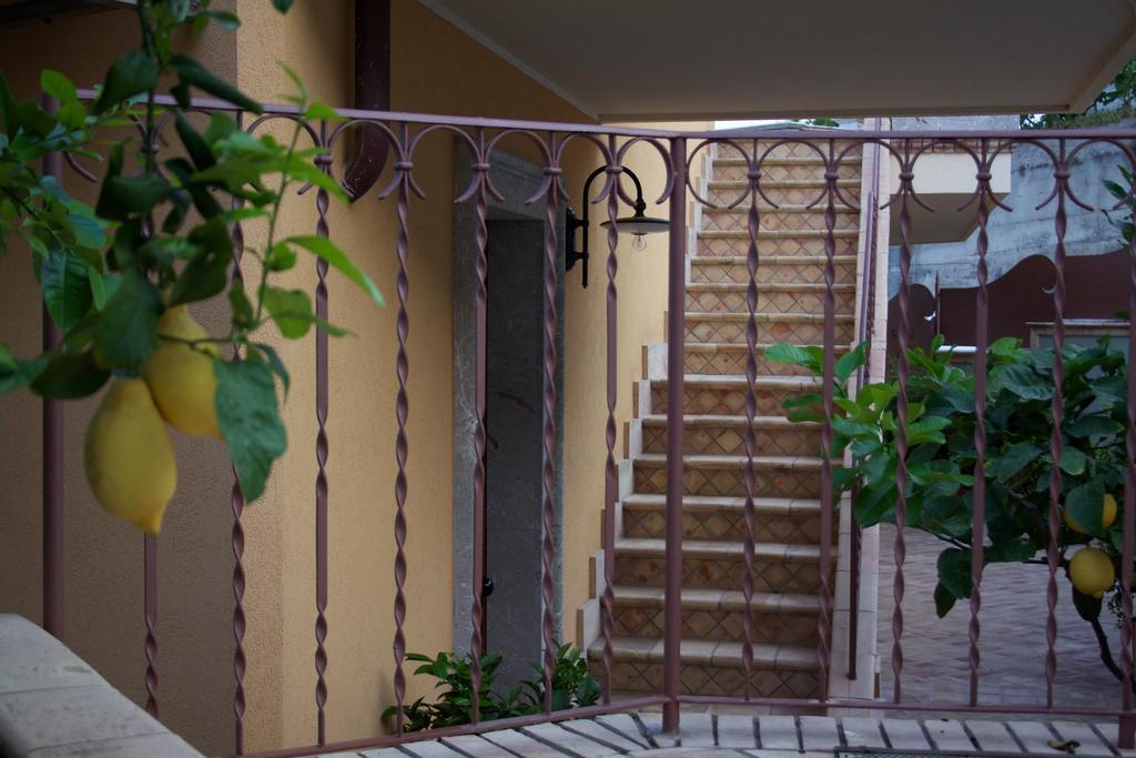 Villa Cristina Giardini Naxos Exterior photo
